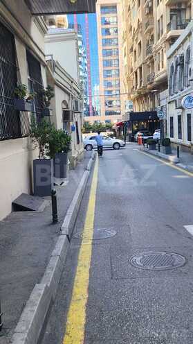 Продаётся 3-комн. вторичка 70 м², м. Сахил, photo 9 from 24