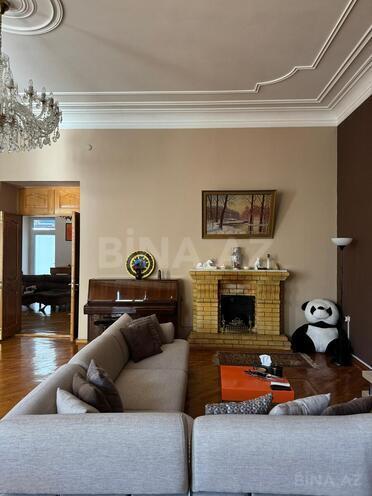 Продаётся 4-комн. вторичка 210 м², пос. Баилова, photo 4 from 32