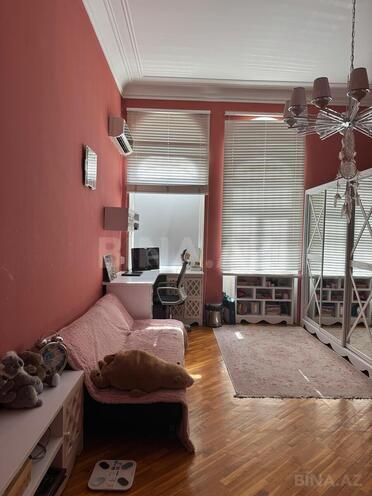 Продаётся 4-комн. вторичка 210 м², пос. Баилова, photo 6 from 32