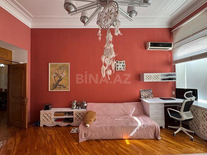 Продаётся 4-комн. вторичка 210 м², пос. Баилова, photo 9 from 32