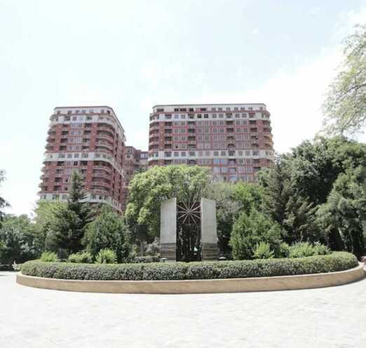 Продаётся 4-комн. новостройка 185 м², м. Низами, photo 4 from 19