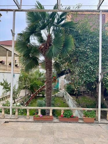 Продаётся 9-комн. дом/дача 400 м², м. Кара Караев, photo 14 from 17