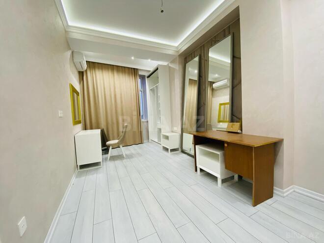Satılır 3 otaqlı yeni tikili 130 m², İnşaatçılar m., photo 6 from 16