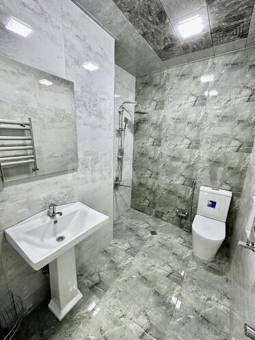 Продаётся 4-комн. новостройка 109 м², м. Кара Караев, photo 14 from 15
