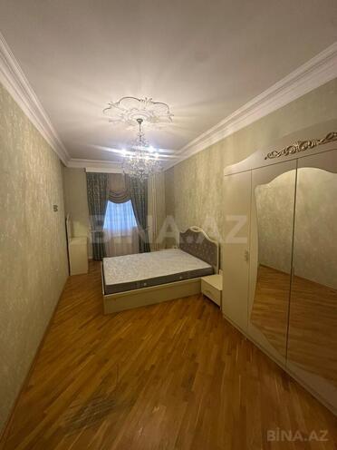 Сдаётся 4-комн. новостройка 125 м², м. Иншаатчылар, photo 4 from 13