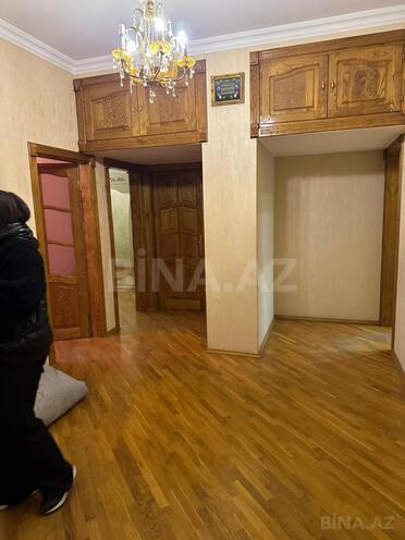Сдаётся 4-комн. новостройка 125 м², м. Иншаатчылар, photo 10 from 13