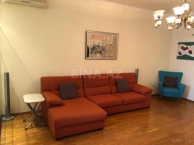 Сдаётся 4-комн. вторичка 110 м², м. Сахил, photo 6 from 25