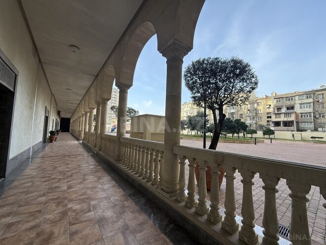 Satılır 6 otaqlı yeni tikili 440 m², Nizami m., photo 4 from 25