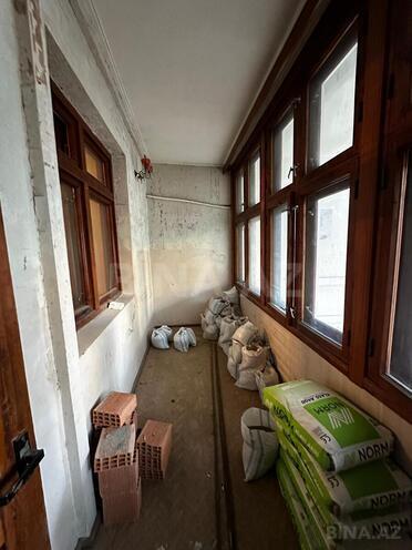 Satılır 2 otaqlı köhnə tikili 67 m², 28 May m., photo 18 from 26