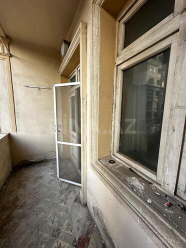 Satılır 2 otaqlı köhnə tikili 67 m², 28 May m., photo 20 from 26