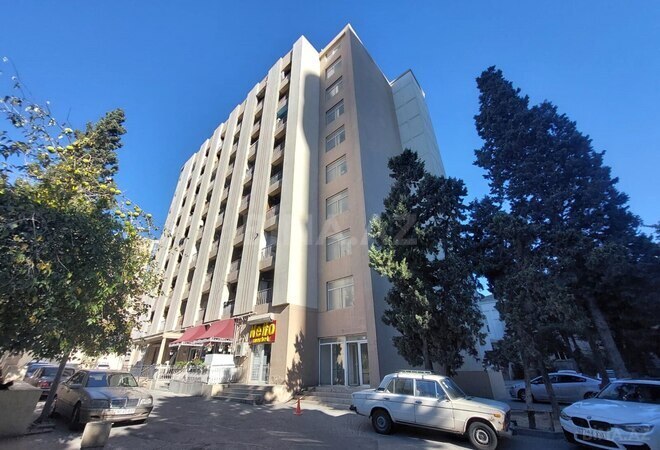 Satılır 1 otaqlı köhnə tikili 34 m², Gənclik m., photo 1 from 15