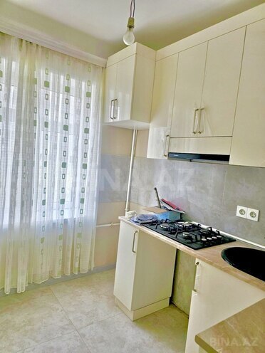 Satılır 3 otaqlı köhnə tikili 85 m², Qara Qarayev m., photo 8 from 17