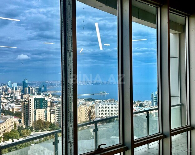 Продаётся 4-комн. новостройка 242 м², м. Ичеришехер, photo 3 from 13