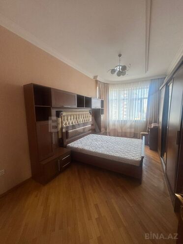 Сдаётся 3-комн. новостройка 120 м², м. 28 мая, photo 6 from 24