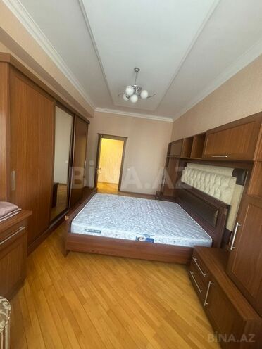Сдаётся 3-комн. новостройка 120 м², м. 28 мая, photo 8 from 24