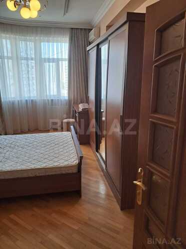 Сдаётся 3-комн. новостройка 120 м², м. 28 мая, photo 9 from 24