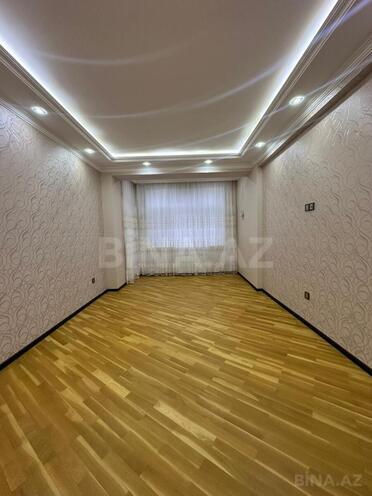 Продаётся 3-комн. новостройка 126 м², м. Нефтчиляр, photo 4 from 32