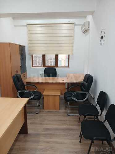 Сдаётся 1-комн. офис 30 м², м. Низами, photo 3 from 6