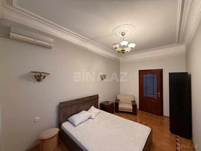 İcarəyə verilir 9 otaqlı həyət evi/bağ evi 700 m², Gənclik m., photo 9 from 21