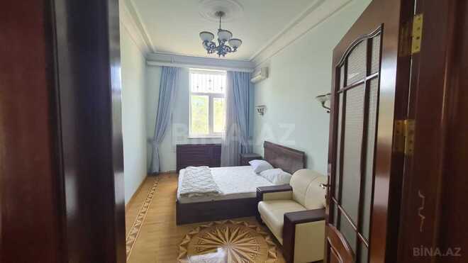 İcarəyə verilir 9 otaqlı həyət evi/bağ evi 700 m², Gənclik m., photo 18 from 21