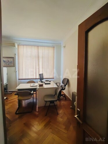 Продаётся 3-комн. вторичка 105 м², м. Сахил, photo 10 from 19