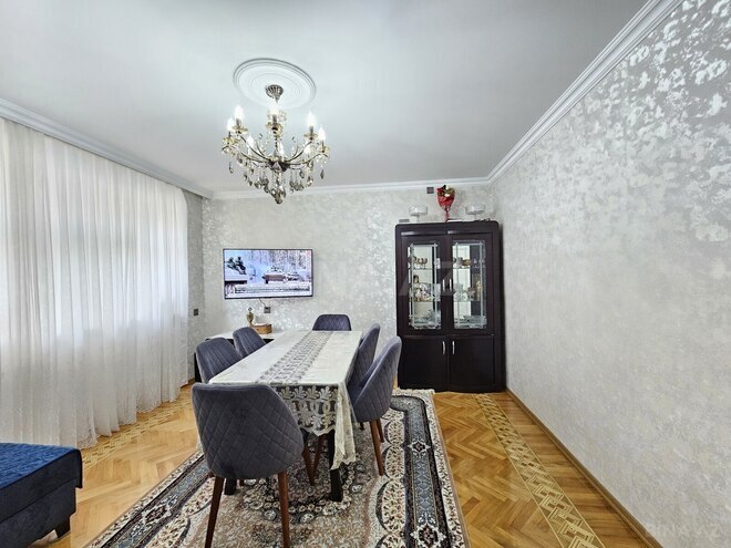 Продаётся 3-комн. вторичка 65 м², Абшеронcкий  р., photo 3 from 19