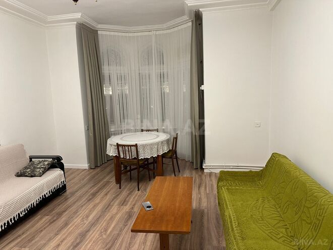 İcarəyə verilir 2 otaqlı köhnə tikili 80 m², Sahil m., photo 5 from 25