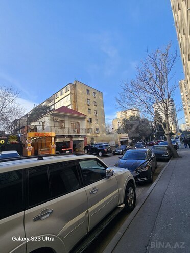 Продаётся 3-комн. вторичка 100 м², м. Иншаатчылар, photo 7 from 17