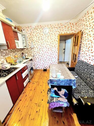 Satılır 2 otaqlı köhnə tikili 60 m², Massiv V q., photo 10 from 12