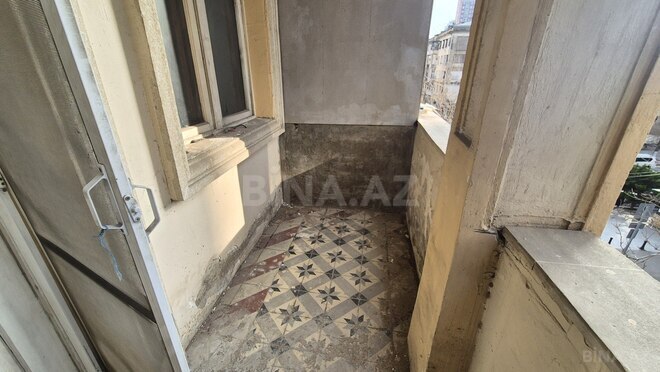 Satılır 3 otaqlı köhnə tikili 92 m², Nəsimi r., photo 8 from 11