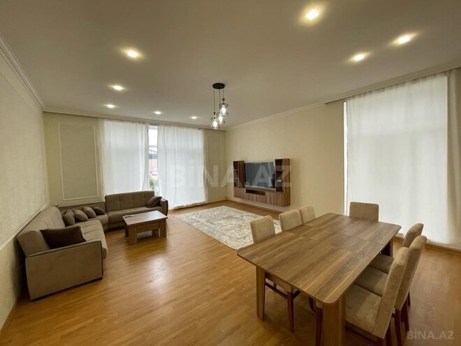 İcarəyə verilir 4 otaqlı həyət evi/bağ evi 300 m², Şüvəlan q., photo 5 from 12
