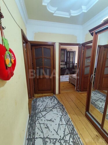 Продаётся 4-комн. вторичка 90 м², м. Ази Асланов, photo 3 from 11