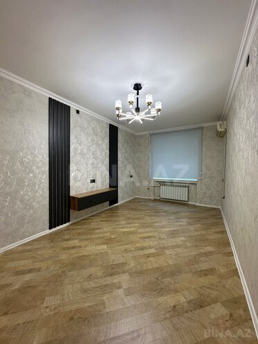 Satılır 2 otaqlı köhnə tikili 55 m², Həzi Aslanov m., photo 1 from 12