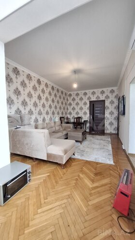 Satılır 2 otaqlı köhnə tikili 55 m², Azadlıq Prospekti m., photo 8 from 29
