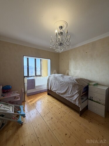 Satılır 4 otaqlı köhnə tikili 102 m², Yeni Günəşli q., photo 9 from 25