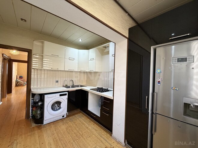 Satılır 4 otaqlı köhnə tikili 102 m², Yeni Günəşli q., photo 19 from 25