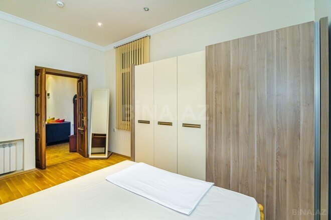 İcarəyə verilir 4 otaqlı köhnə tikili 117 m², İçəri Şəhər m., photo 18 from 32