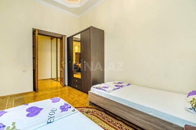 İcarəyə verilir 4 otaqlı köhnə tikili 117 m², İçəri Şəhər m., photo 8 from 32
