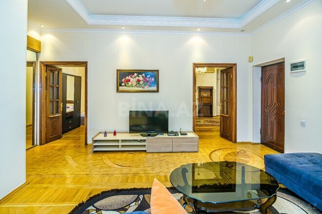 İcarəyə verilir 4 otaqlı köhnə tikili 117 m², İçəri Şəhər m., photo 23 from 32