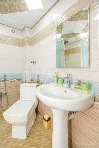İcarəyə verilir 3 otaqlı köhnə tikili 89 m², 28 May m., photo 24 from 32
