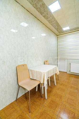 İcarəyə verilir 3 otaqlı köhnə tikili 89 m², 28 May m., photo 27 from 32