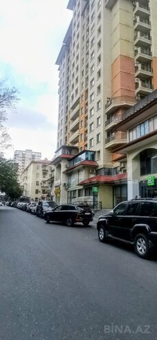 Продаётся 3-комн. вторичка 90 м², м. Кара Караев, photo 17 from 18