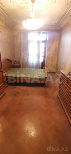 Продаётся 3-комн. вторичка 90 м², м. Кара Караев, photo 14 from 18