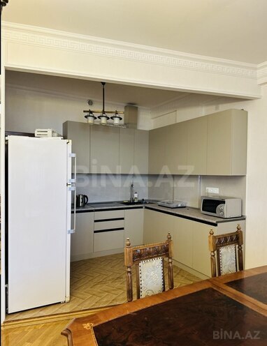 Сдаётся 3-комн. новостройка 135 м², м. Нариман Нариманов, photo 7 from 13