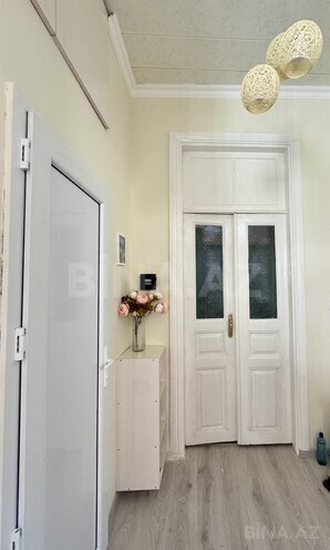 Satılır 1 otaqlı köhnə tikili 25 m², 28 May m., photo 7 from 14