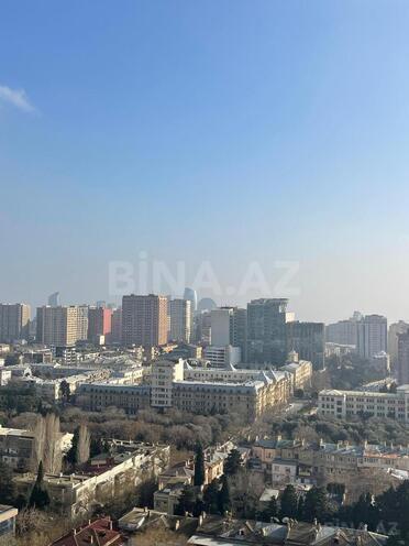 Продаётся 4-комн. новостройка 185 м², м. 28 мая, photo 1 from 13