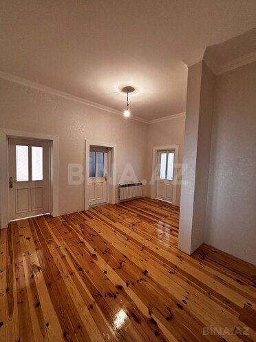 Продаётся 7-комн. дом/дача 384 м², photo 16 from 32