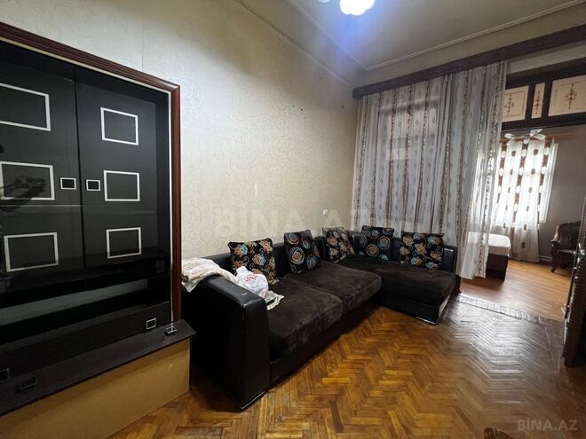 Сдаётся 4-комн. вторичка 90 м², м. Низами, photo 3 from 24