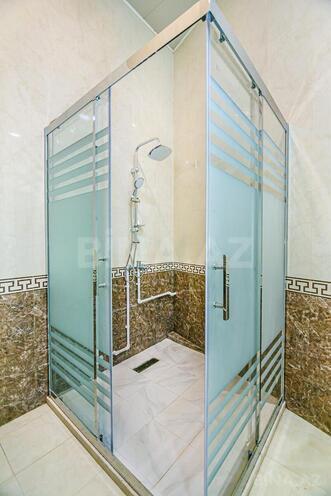 Сдаётся 4-комн. вторичка 130 м², м. Сахил, photo 16 from 24