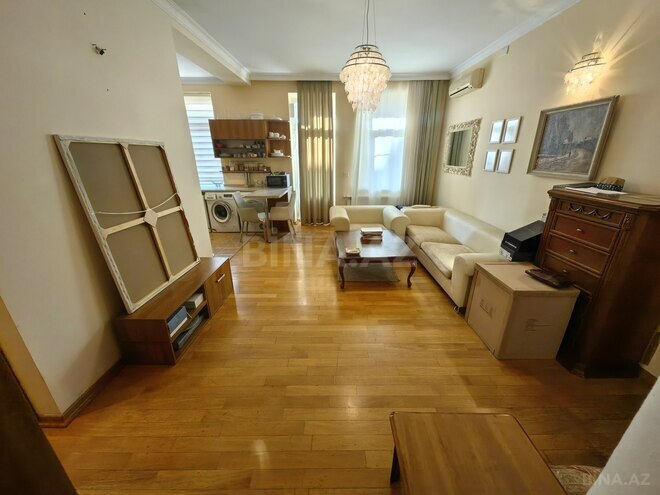 Продаётся 3-комн. вторичка 83 м², Сабаильский р., photo 13 from 32